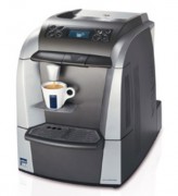 Machine à café avec chauffe-tasses
