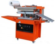 Machine de pelliplacage