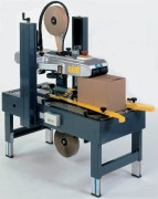 Machines à fermer les cartons monoformat réglable en hauteur