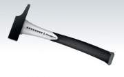 Marteau menuisier ame en acier surmoulée