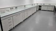 Meuble sous paillasse à 4 tiroirs pour laboratoire