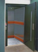 Monte charge hydraulique