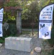 Mur de pierre anti-intrusion