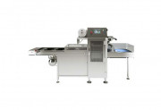 Operculeuse automatique a? tapis