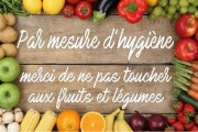 Pancarte ne pas toucher aux fruits et légumes