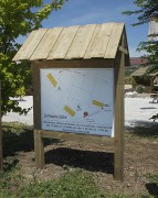 Panneau d'affichage en bois 120x120 cm