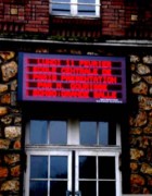 Panneau d'affichage lumineux pour conférences