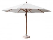 Parasol en bois pour terrasse