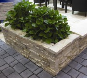  jardinière amenagement ext.en pierre de parement