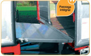 Passage intégral pour remorque