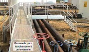 Passerelle de franchissement de tuyauteries - Aluminium