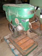 Perceuse d'établi sur socle - CM1