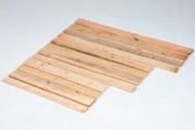 Planche pour palette bois résineux