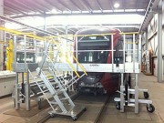 Plateforme maintenance tramway réglable 
