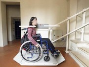 Plateforme monte-escalier antidérapante
