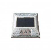 Plot routier solaire en aluminium