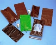 Poche claire et sac à sérum