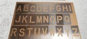 Pochoir lettre au choix pour marquage école