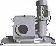 Pompe de relevage pour convoyeur