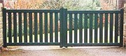 Portail aluminium barreaux 90 x 25 mm