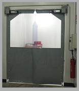 Porte double action souple