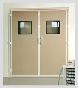 Porte étanche pivotante pour salle blanche et laboratoire