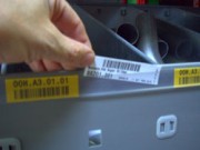 Portes étiquettes autocollant et magnétique