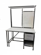 Poste de travail / Établi d'atelier