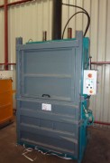Presse a balle verticale 500 kg - Force de compactage 60t