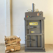 Presse à balles verticale 20 à 30 kg - 20 kN