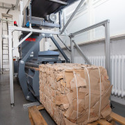 Presse à balles à canal 82 kN