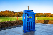 Presse à balles verticale 60kg - Force de compactage 3.5t