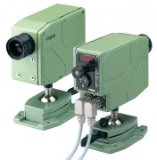Pyromètre infrarouge digital rapide 250 et 2300°C