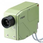 Pyromètre infrarouge digital rapide 550 à 3 500°C