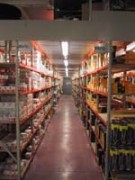 Rayonnage fixe pour pièces mécaniques automobile