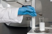 Réacteur de minéralisation par micro-ondes