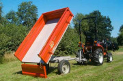 Remorque à basculement hydraulique pour tracteur – Charge utile 1000 kg - 18 à 40 CV 