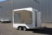 Remorque magasin traiteur