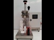 Remplisseuse liquide et semi-liquide semi-automatique