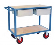 Servante d'atelier à 2 plateaux