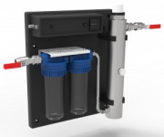 Stérilisateur de l'eau avec filtration