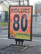 Stop-trottoir sur pieds tube