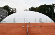 Structure gonflable terrain de sport