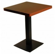 Table de bar en bois avec pied carré