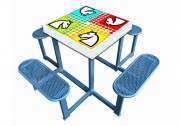Table de jeux d'extérieur 'Petits chevaux' avec 4 places