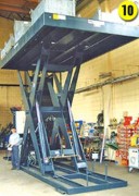 Table elevatrice de grande dimension