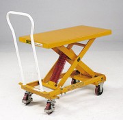 Table élévatrice manuelle - Capacité de 210 à 400 kg - Ht. de levée de 360 à 790 mm 