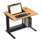Table informatique avec écran escamotable