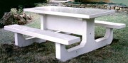 Table pique-nique en béton blanc