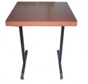 Table plateau en bois carrée pour hôtel